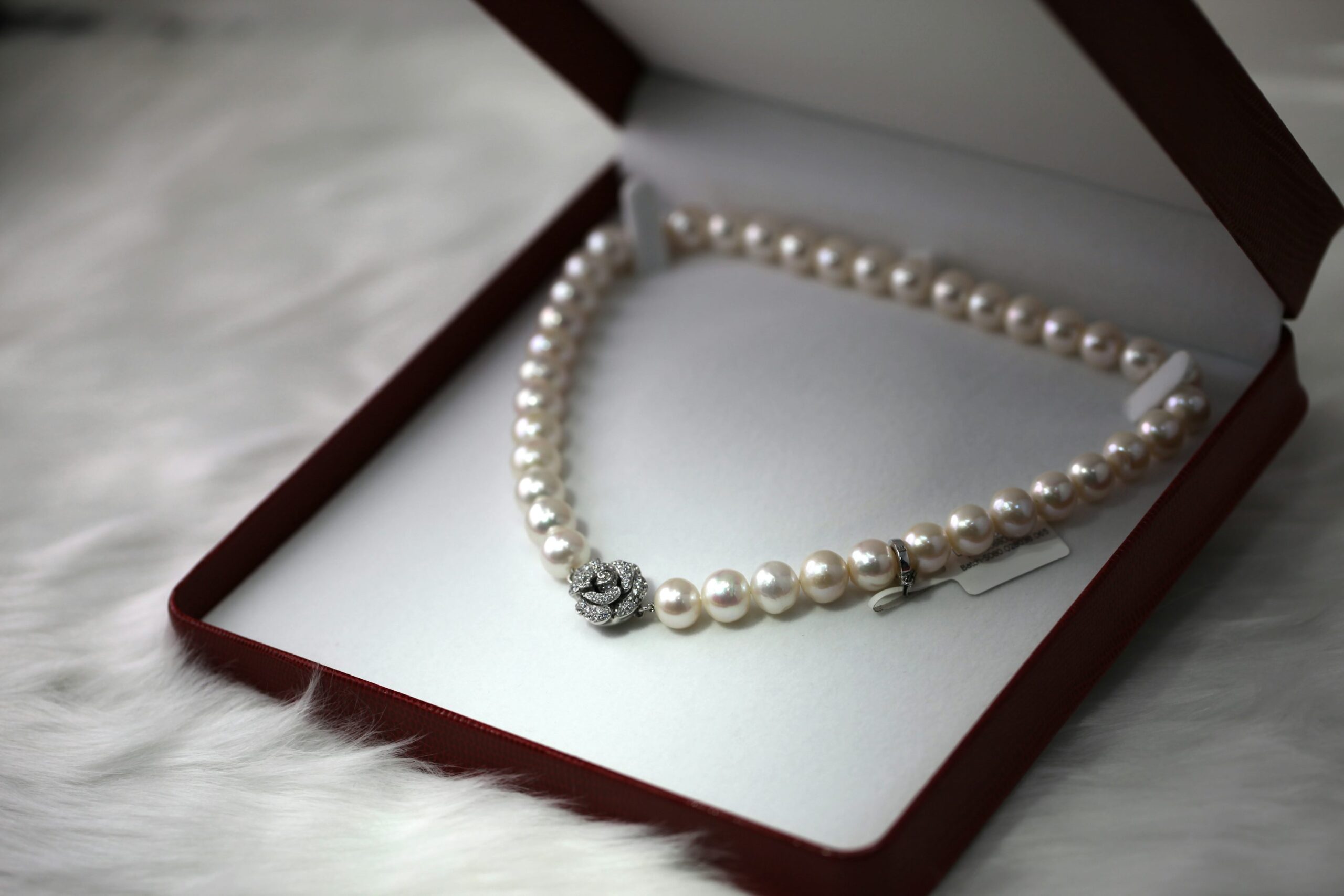 single line pearl set