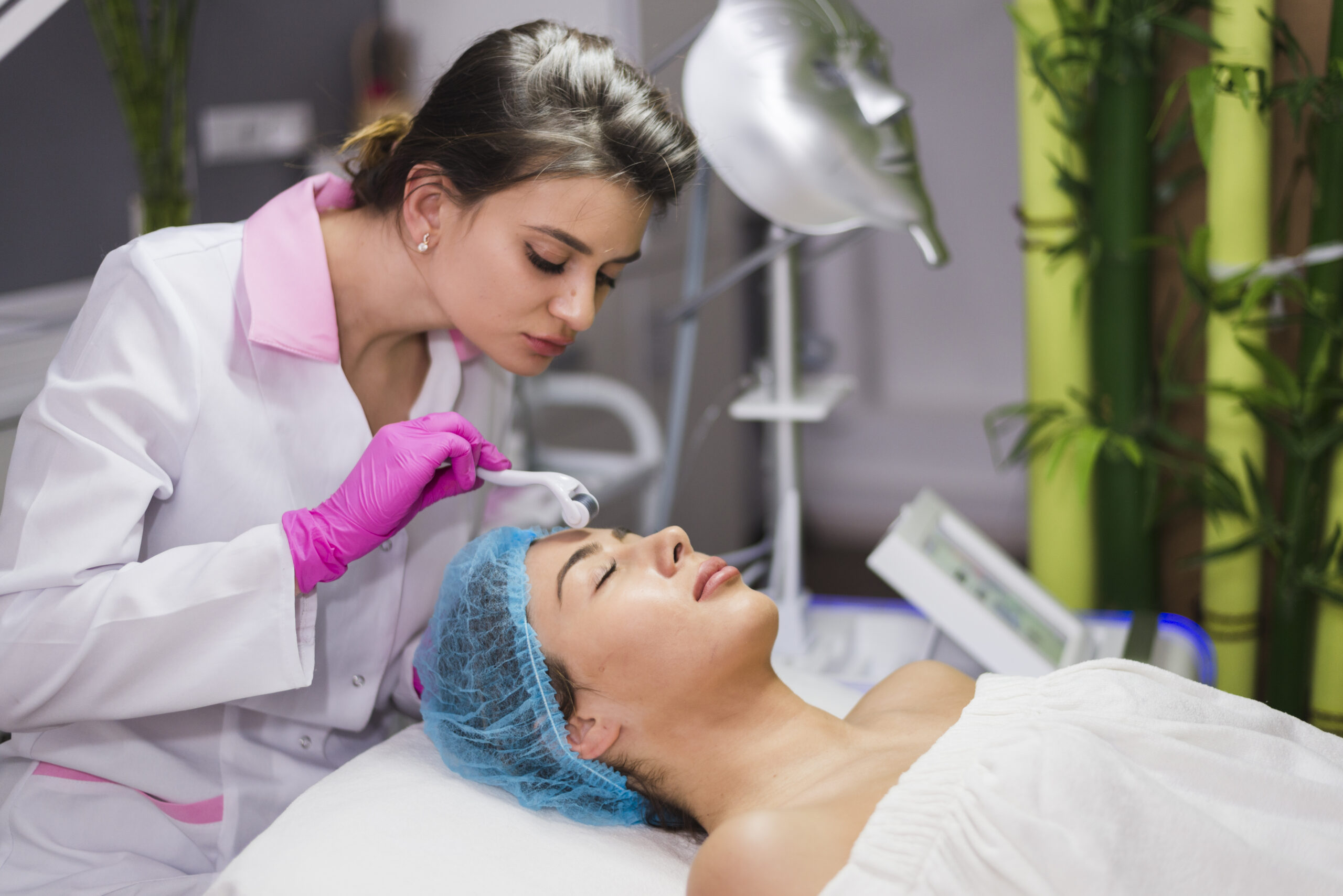 Which Facial Skin Treatment Is Best for Glowing Skin? A Dermatologist’s Guide and Price Breakdown